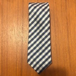 Donald Trump signature collection tie